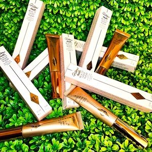 🥰PILLOW TALK BEAUTY LIGHT WAND BY CHARLOTTE TILBURY😘